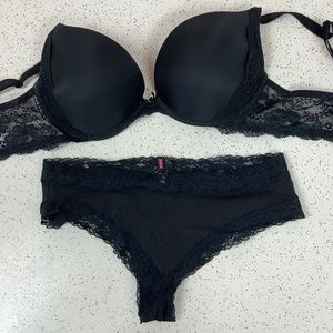 Victoria Secret Push Up Bra